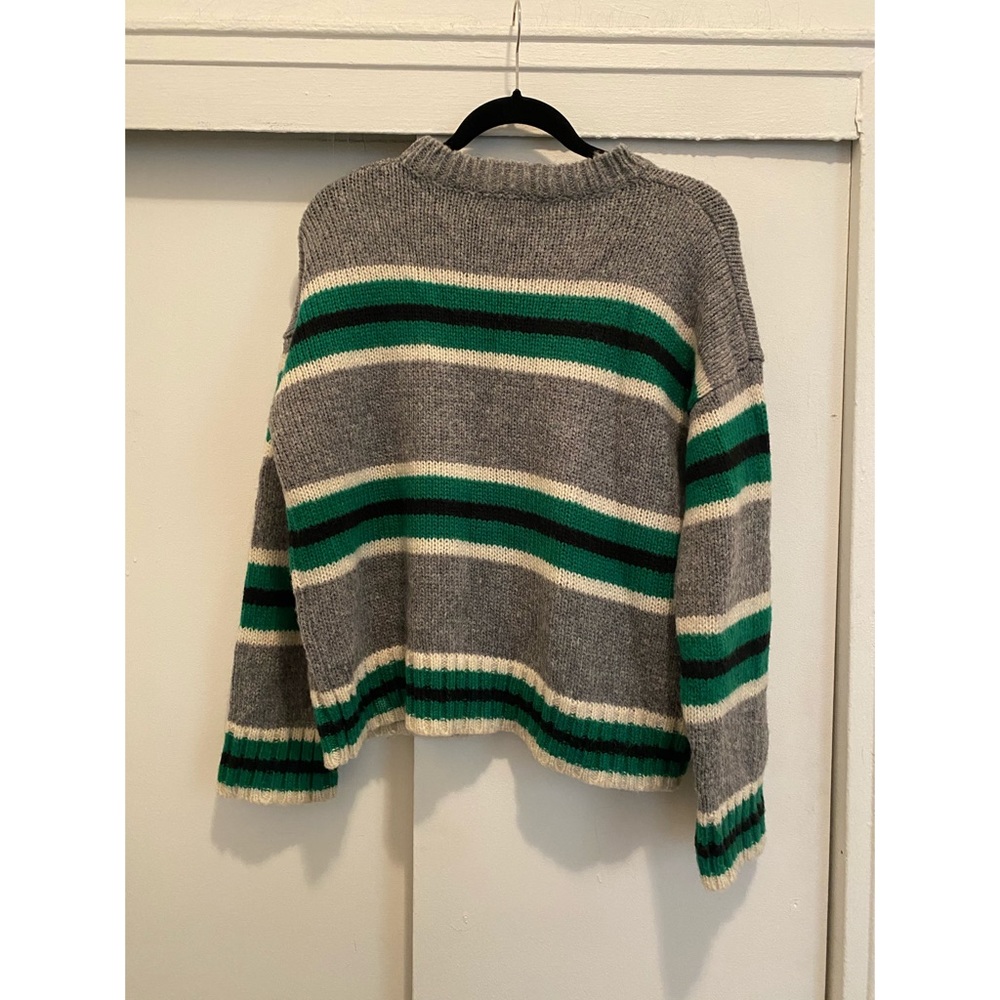 UO Oversized Boyfriend Sweater - Picture 4 of 5